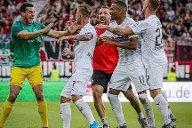 关于意甲倒计时，那不勒斯赛前伤情更新，细节引发关注，质疑声仍在，年轻球员得到机会的信息