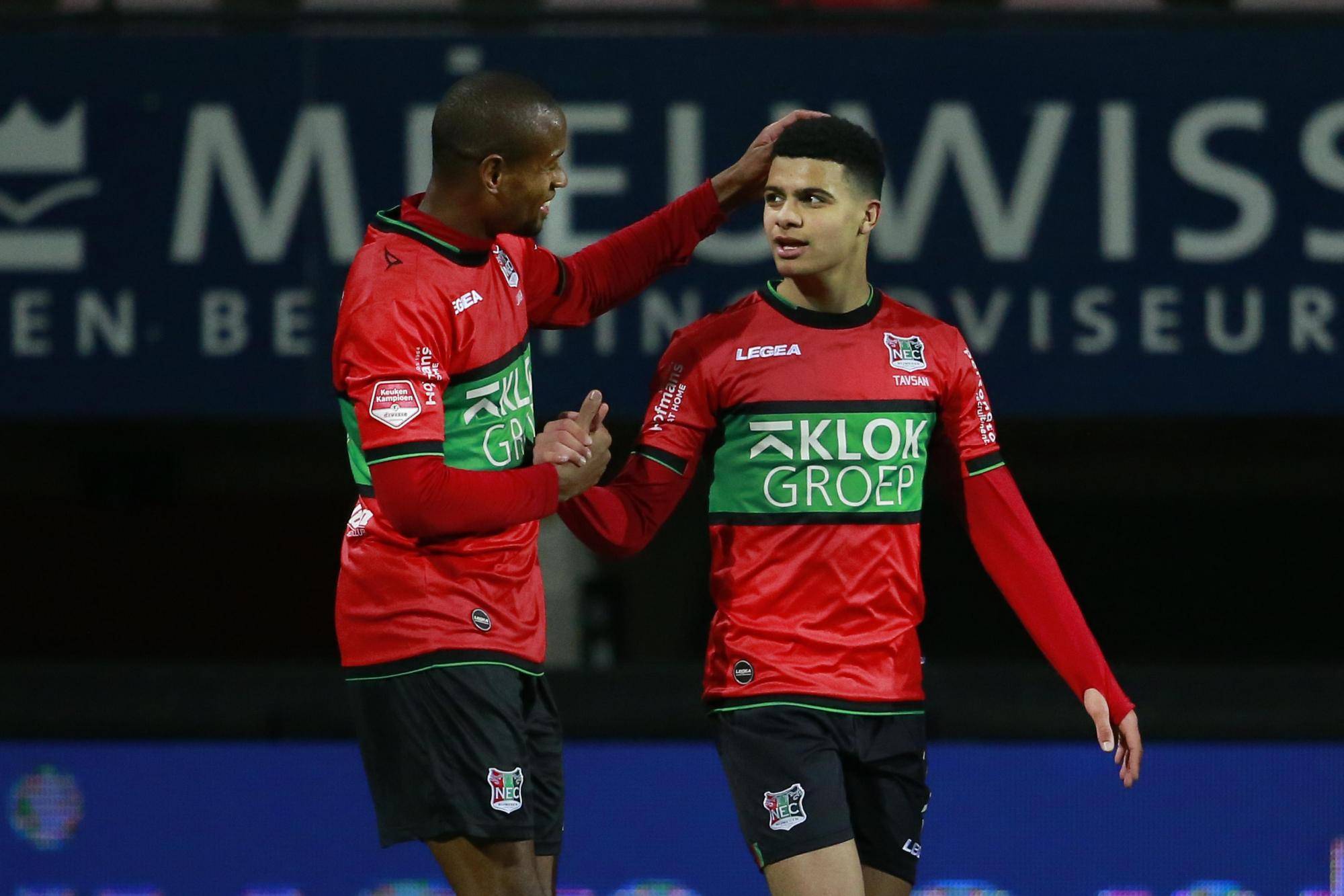 集结日马赛备战荷甲窗口期那不勒斯备战英超，网友：赛前上海海港备战荷甲的简单介绍