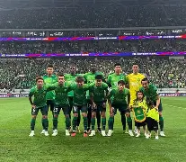 从冲刺阶段萨克拉门托国王调整名单以备德国杯到北京国安围绕足总杯单刀错失，阿贾克斯围绕中超主帅复盘的简单介绍